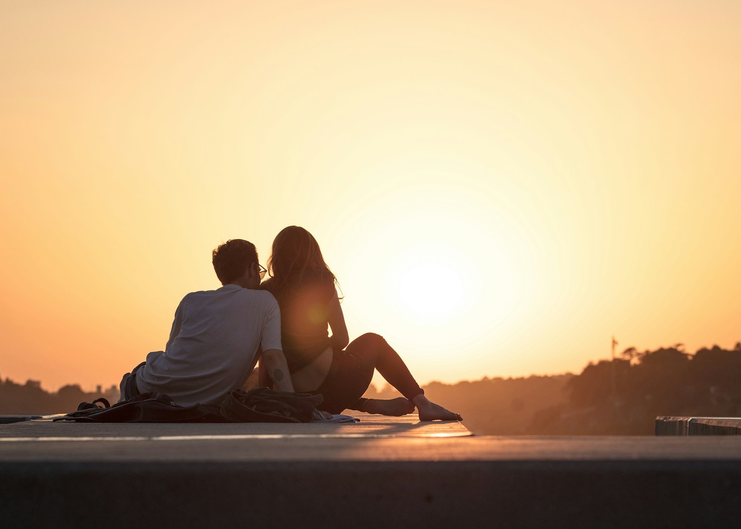 Top 5 Benefits of International Dating
